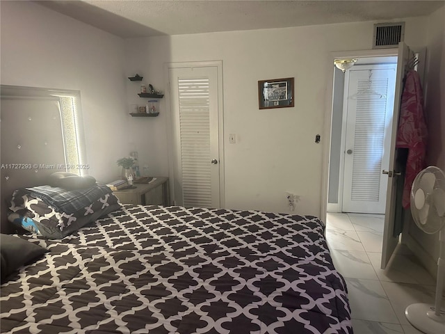 bedroom featuring a closet