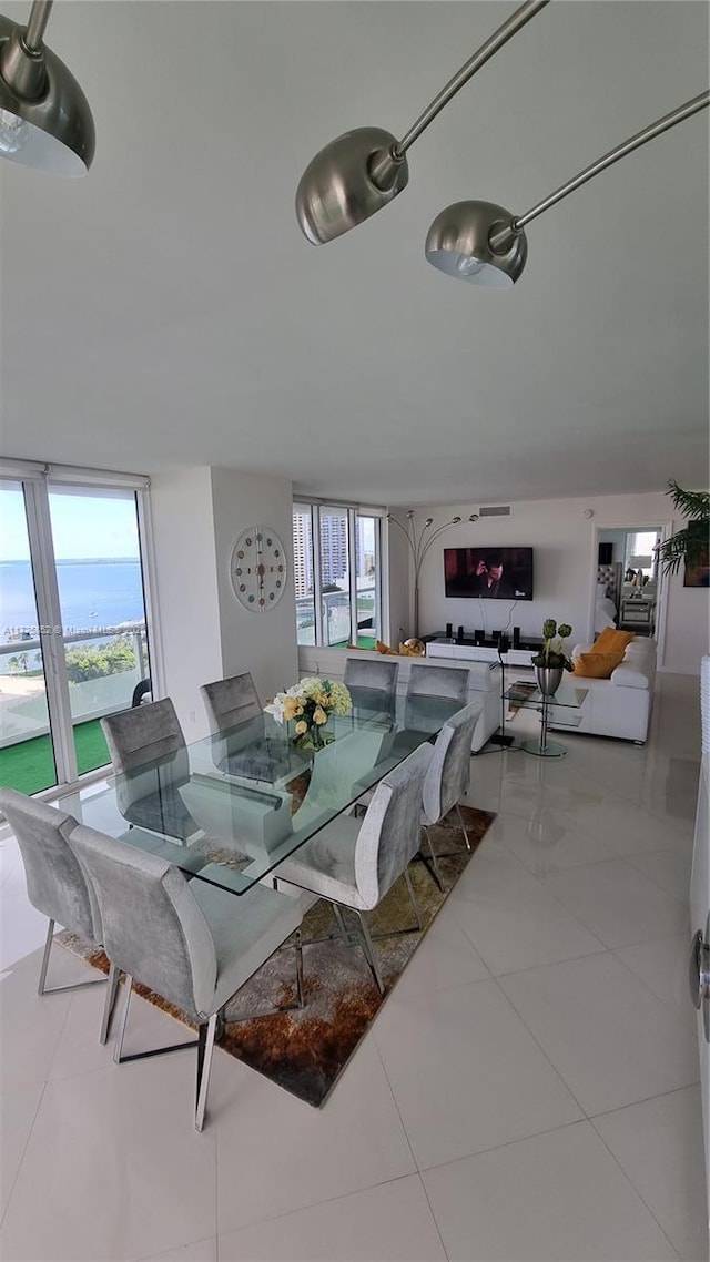 50 Biscayne Blvd Unit 1902, Miami, FL 33132 - view of dining space