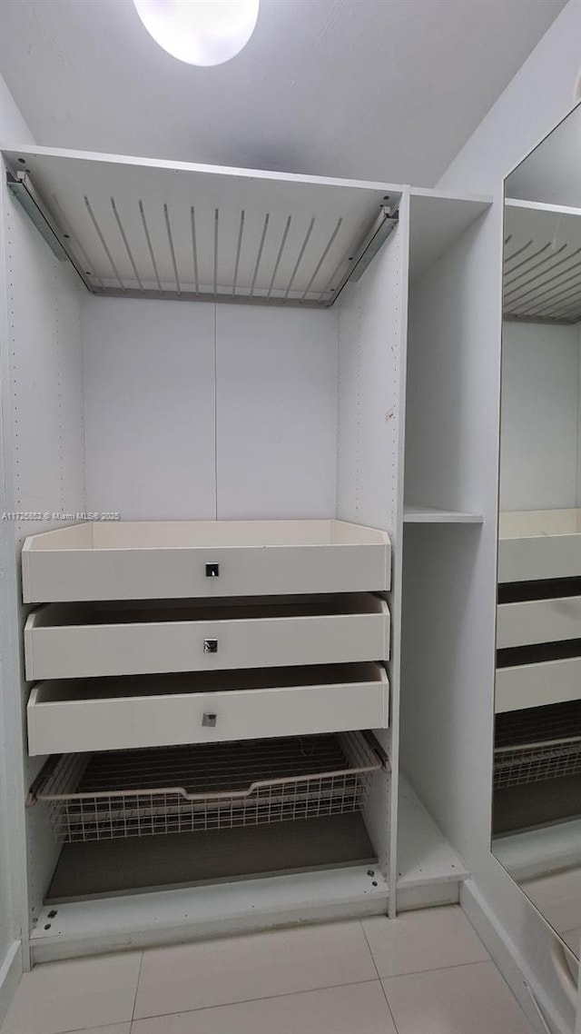50 Biscayne Blvd Unit 1902, Miami, FL 33132 - view of closet
