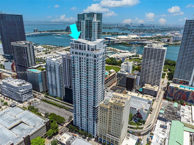 bird's eye view featuring a water view