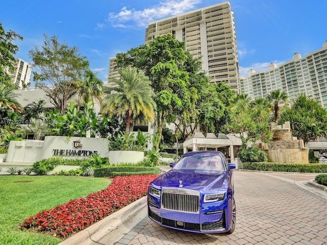 20281 E Country Club Dr Unit M6, Aventura, FL 33180 - view of building exterior