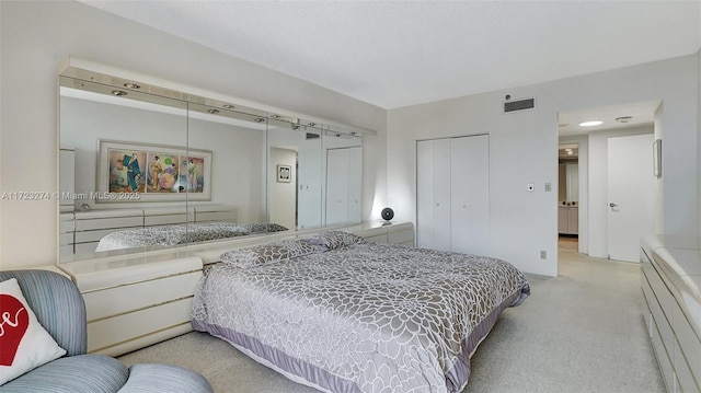 20281 E Country Club Dr Unit M6, Aventura, FL 33180 - bedroom with carpet flooring and a closet