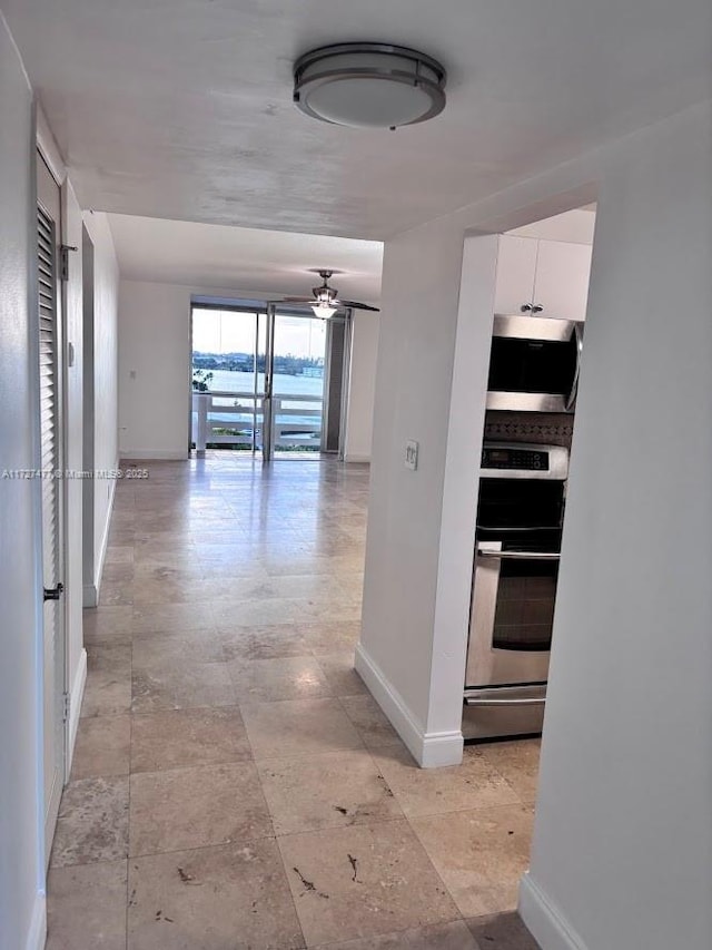 1401 NE Miami Gardens Dr Unit 892, Miami, FL 33179 - view of corridor
