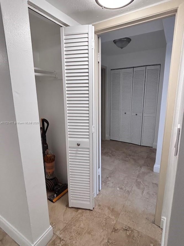 1401 NE Miami Gardens Dr Unit 892, Miami, FL 33179 - view of hall