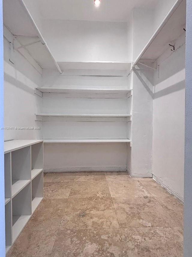 1401 NE Miami Gardens Dr Unit 892, Miami, FL 33179 - view of spacious closet