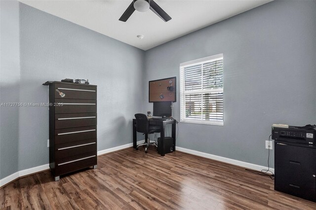 unfurnished bedroom featuring dark wood-type flooring and a closet