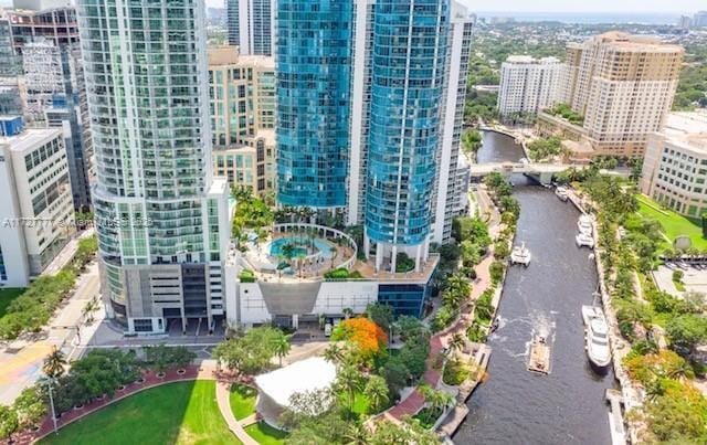 bird's eye view featuring a water view