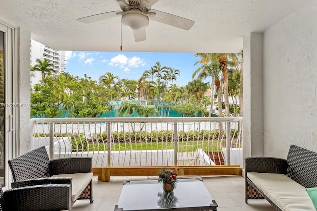 balcony featuring ceiling fan