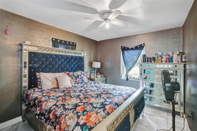 bedroom featuring ceiling fan