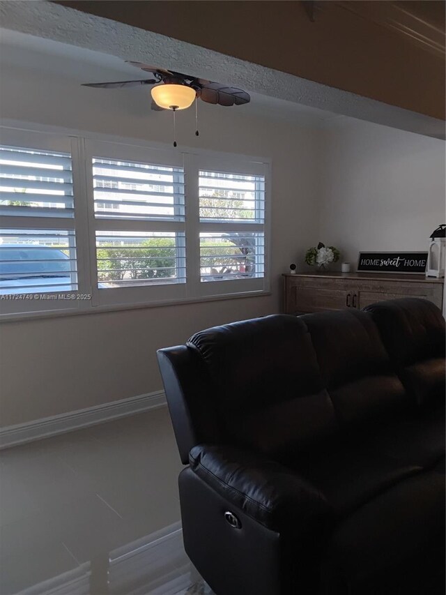 bedroom featuring ceiling fan