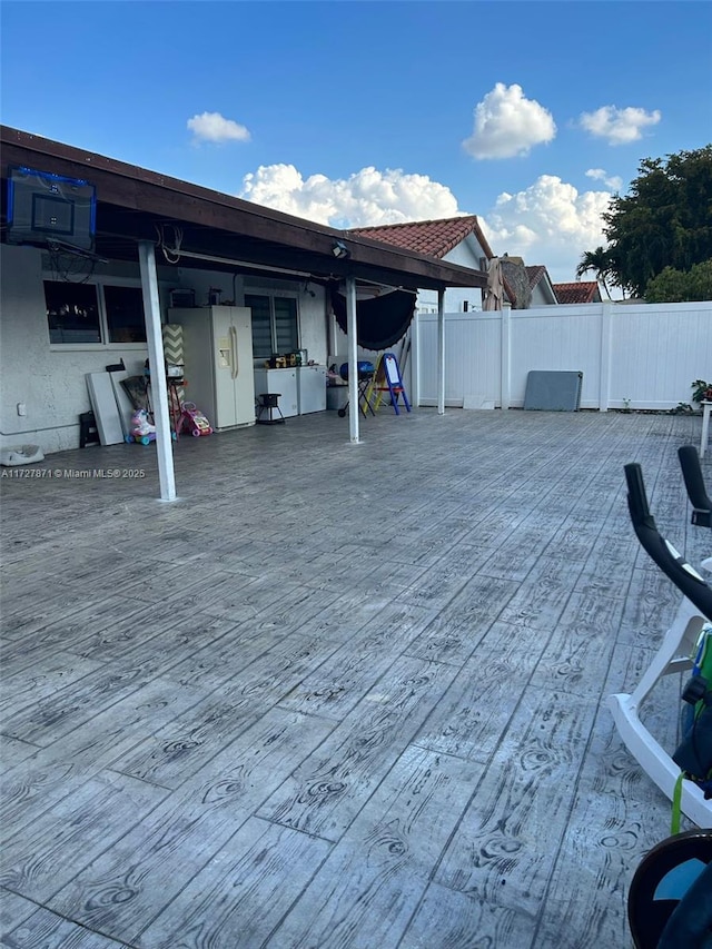 view of wooden deck