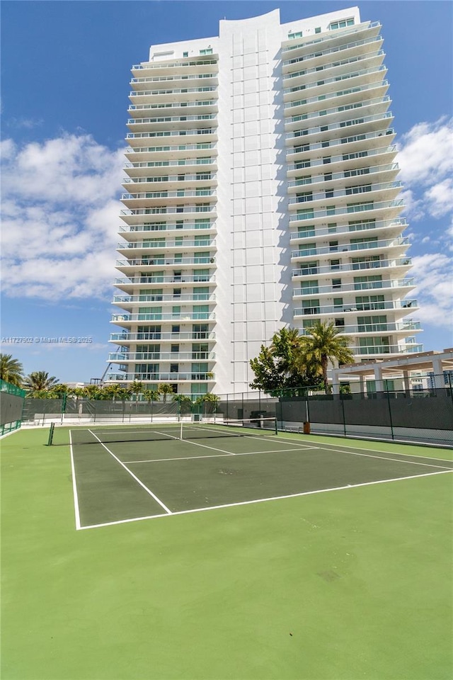 10 Venetian Way Unit 1903, Miami Beach, FL 33139 - view of tennis court