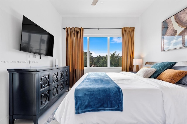 bedroom featuring ceiling fan