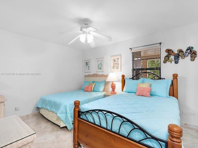 bedroom with ceiling fan