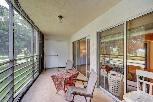 view of sunroom / solarium