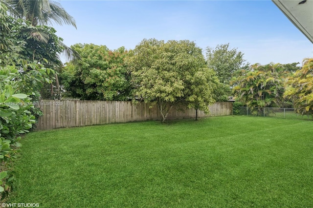 11030 SW 165th Ter, Miami, FL 33157 - view of yard