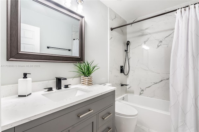 full bathroom featuring shower / bathtub combination with curtain, vanity, and toilet