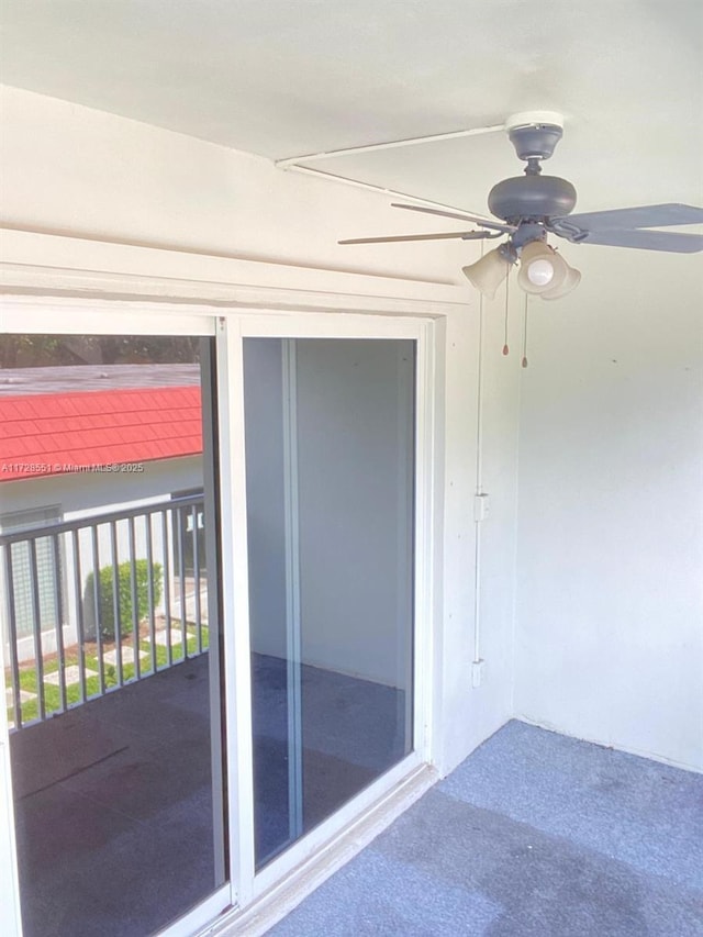 balcony with ceiling fan