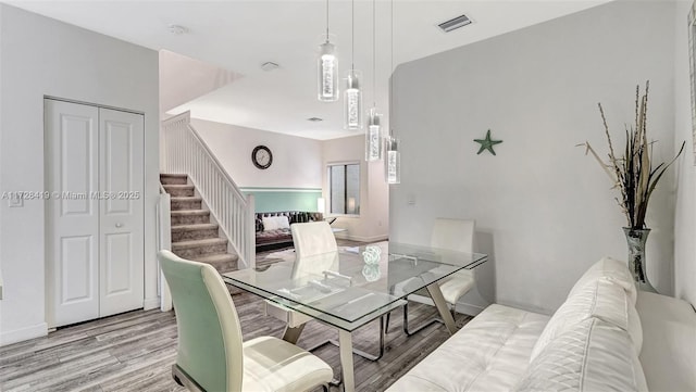 dining room with light hardwood / wood-style floors