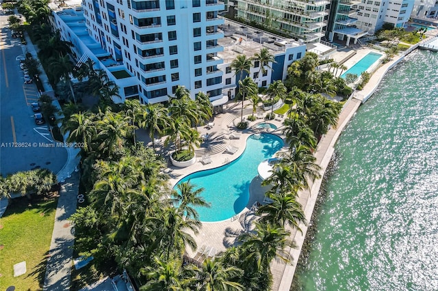 bird's eye view with a water view