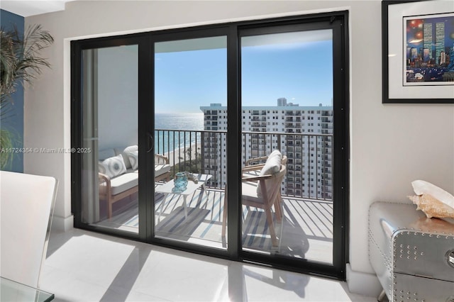 1201 S Ocean Dr Unit 2505N, Hollywood, FL 33019 - entryway featuring a water view