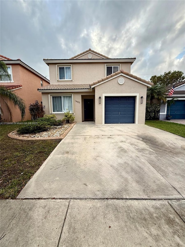 view of front of house featuring a garage