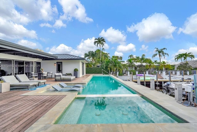 view of pool featuring outdoor lounge area