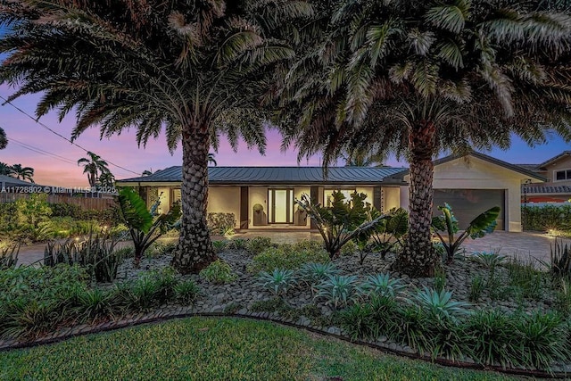 view of front of house featuring a garage