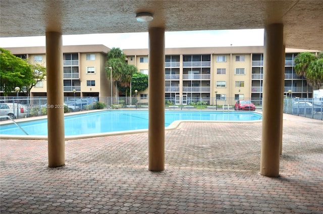 view of swimming pool