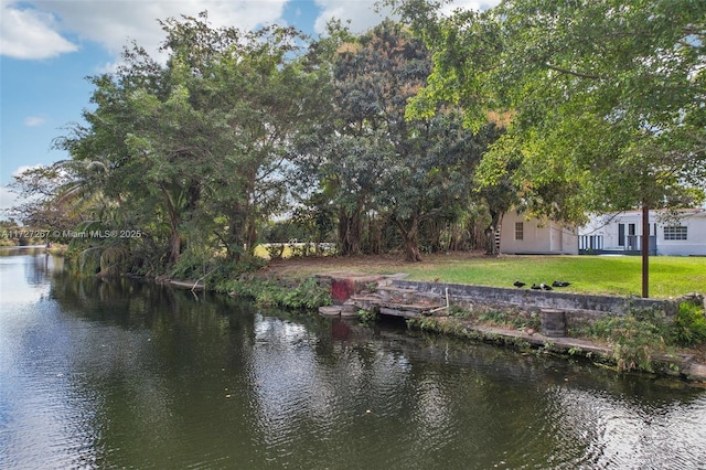 299 S Biscayne River Dr, Miami, FL 33169 - water view