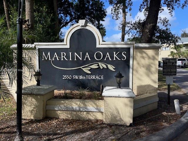 view of community / neighborhood sign