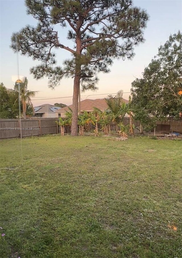 2165 SE Floresta Dr, Port St Lucie, FL 34984 - view of yard