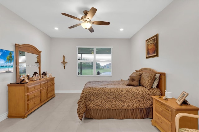 bedroom with ceiling fan