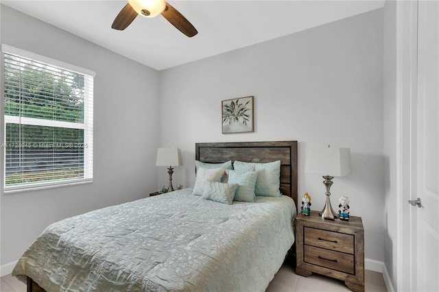 bedroom featuring ceiling fan