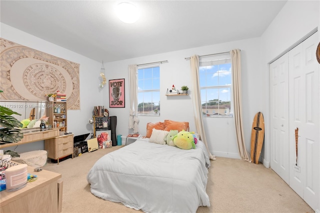 view of carpeted bedroom