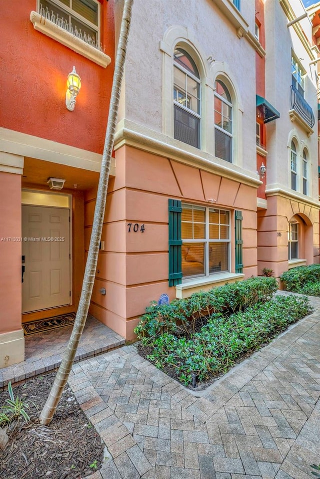 1033 NE 17th Way Unit 704, Fort Lauderdale, FL 33304 - entrance to property