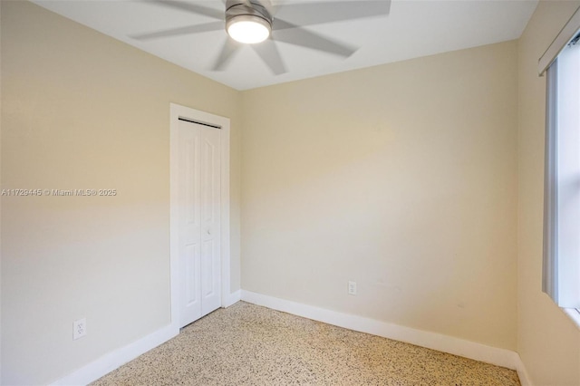 empty room with ceiling fan