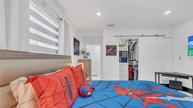 bedroom with a closet