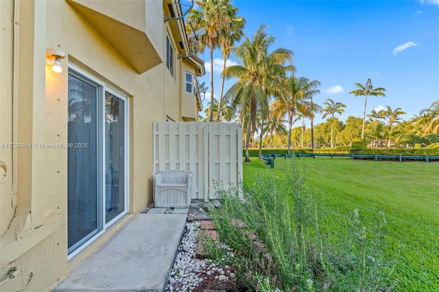 view of yard featuring fence