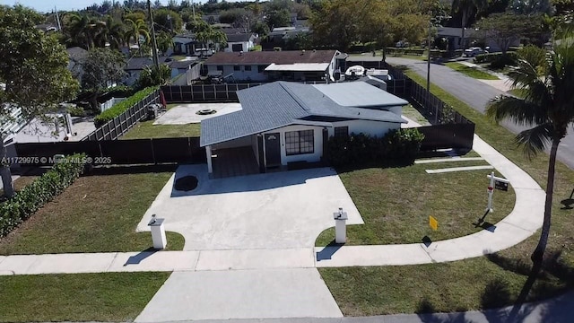 birds eye view of property featuring a residential view