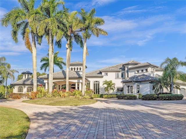 view of mediterranean / spanish-style home