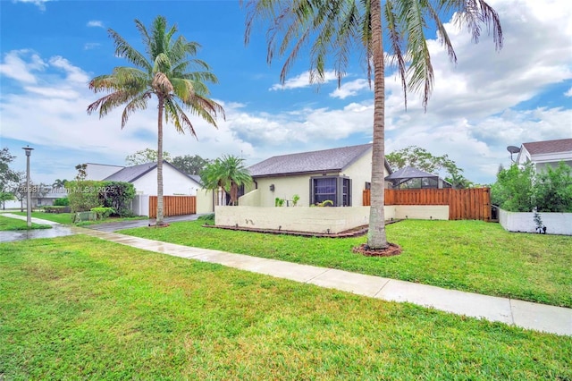 exterior space featuring a front yard