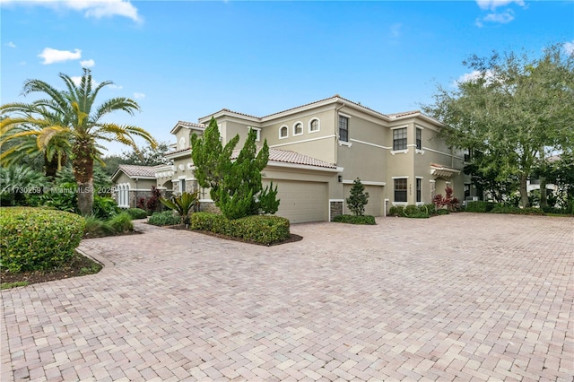 view of mediterranean / spanish-style home