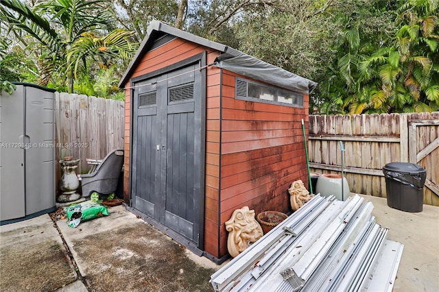 view of outbuilding