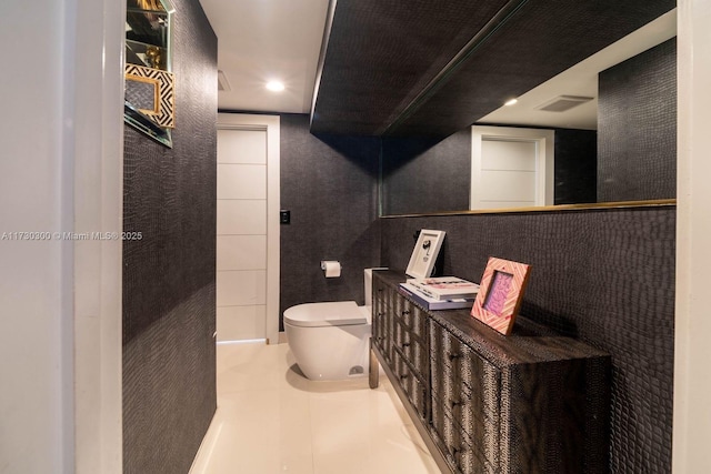 bathroom featuring toilet