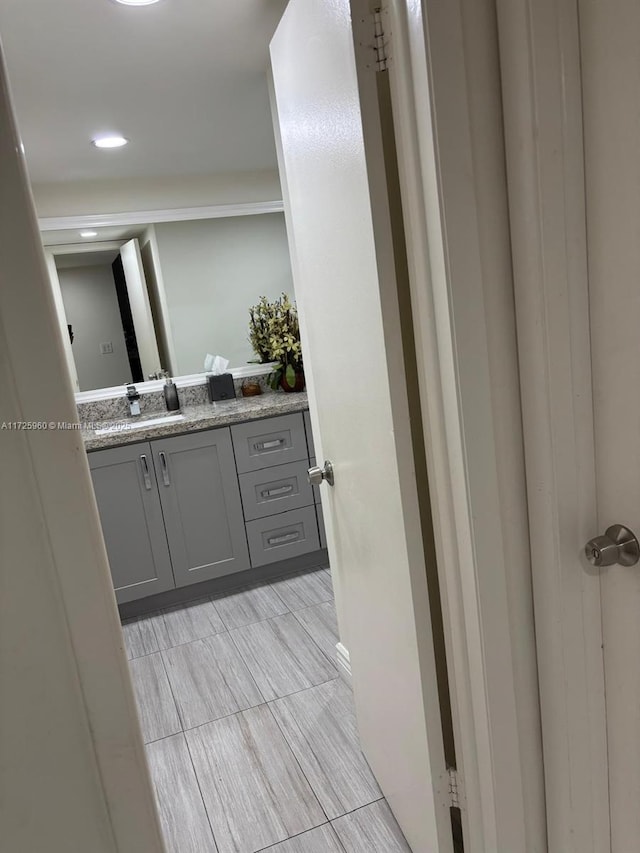 bathroom with vanity