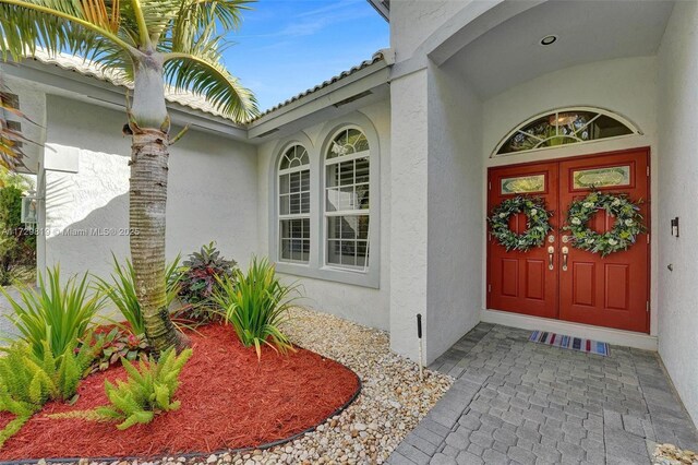 view of entrance to property