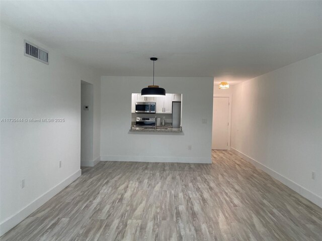 460 W Park Dr Unit 207, Miami, FL 33172 - photo 2