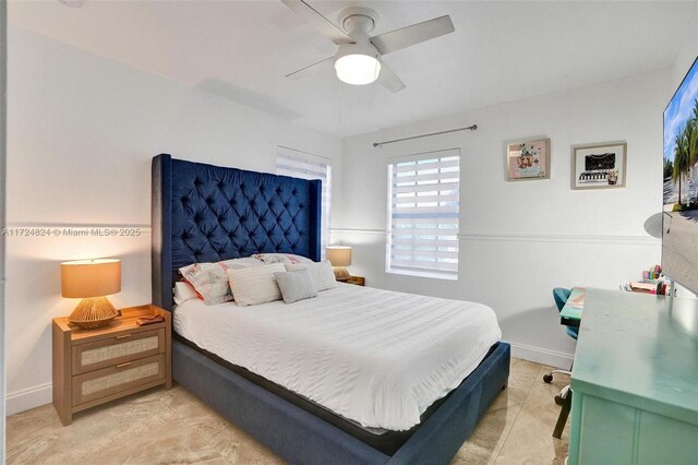 bedroom with ceiling fan