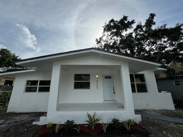 view of front of house with a porch